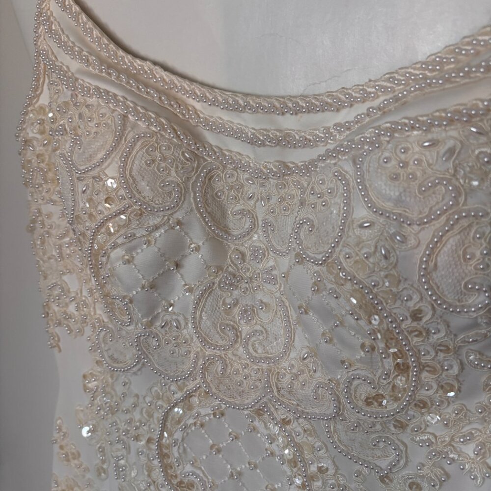 Vintage Oleg Cassini Wedding Gown (10) + train, tiara - Picture 4 of 16